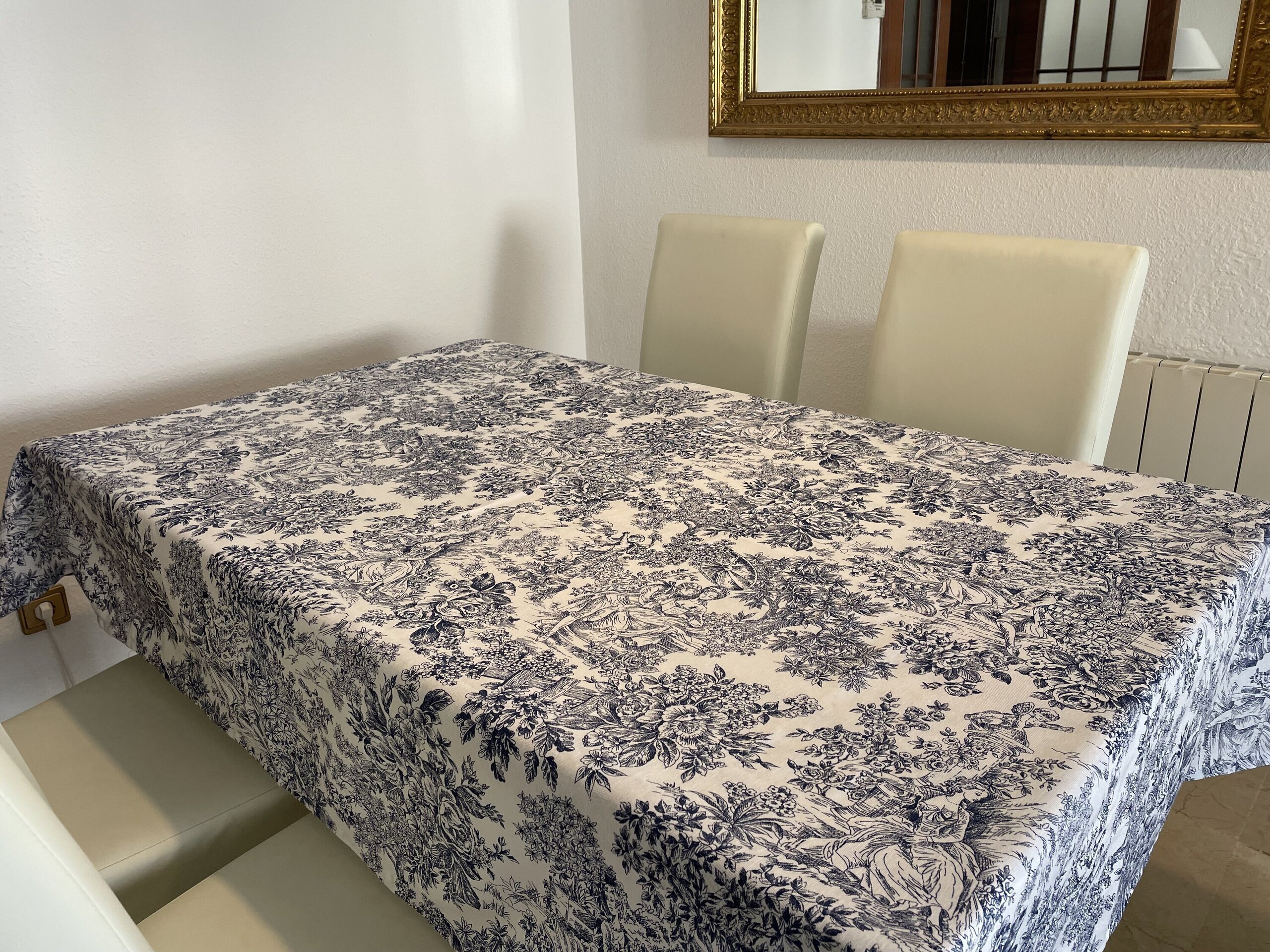 Mantel motivo Toile de Jouy azul - 2