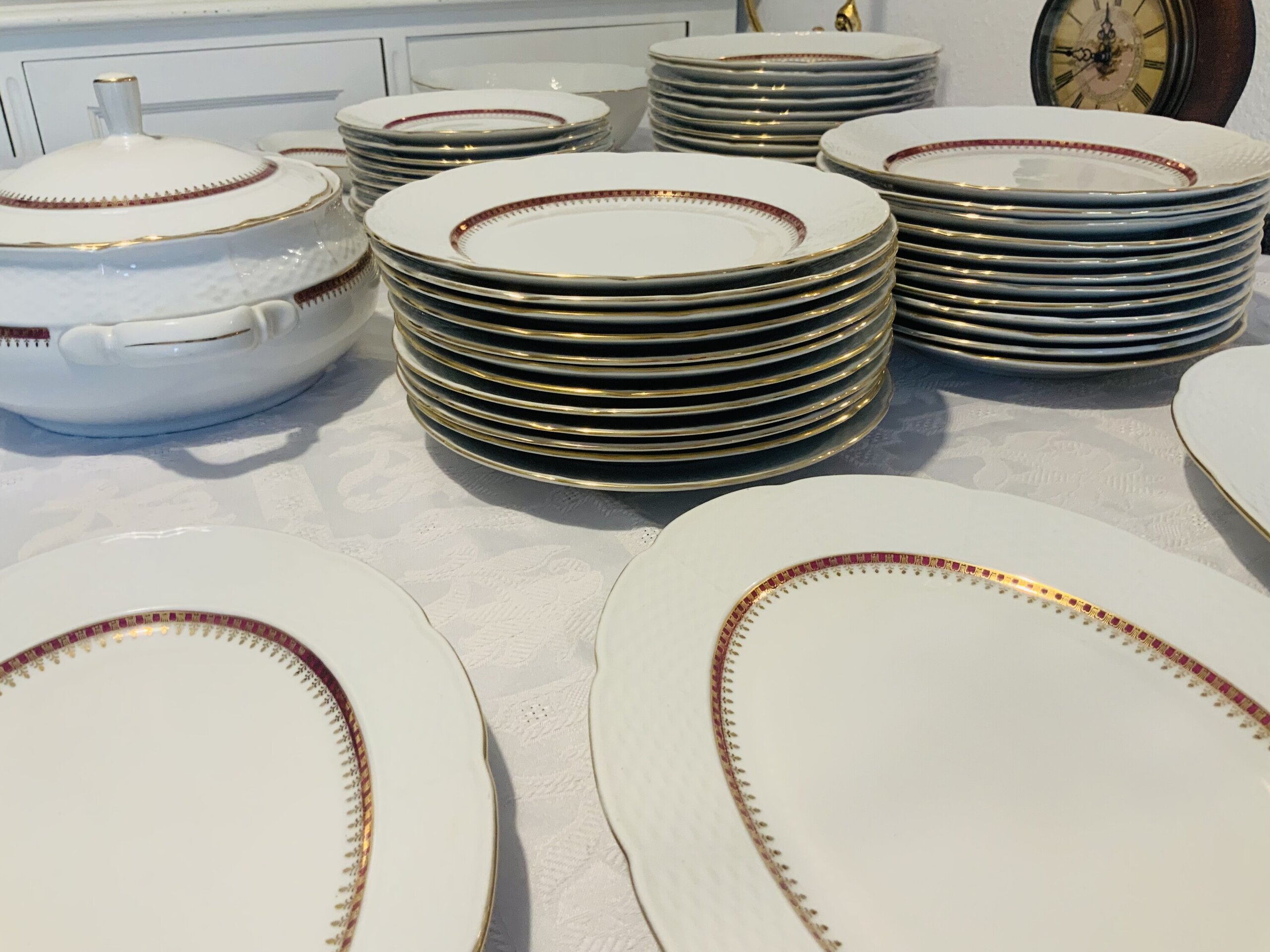 Vajilla Thun rojo-oro 83 piezas - 9